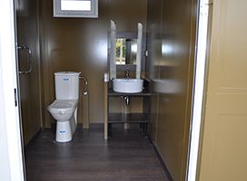 Avanza Soluciones Inmediatas sanitario y lavamanos